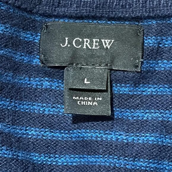 Jcrew Men's Navy and Blue Jumper - Picture 5 of 6
